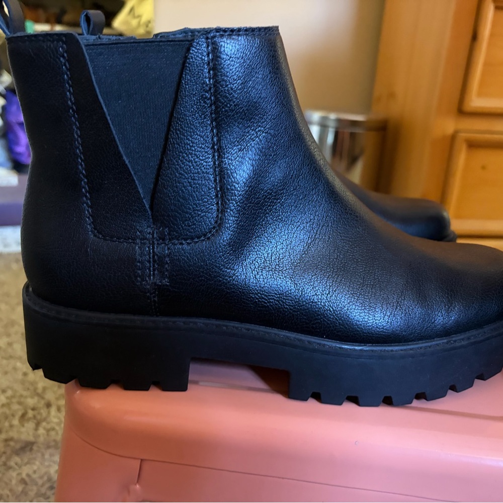 Zodiac Black Water Repellent Ankle Boots